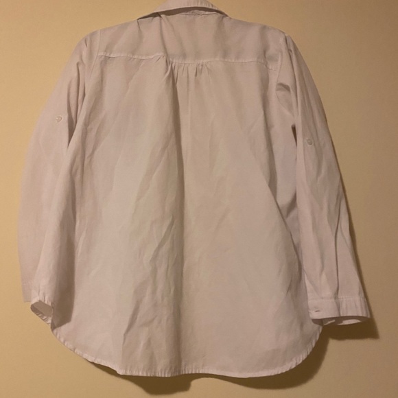 White shirt - Picture 2 of 3